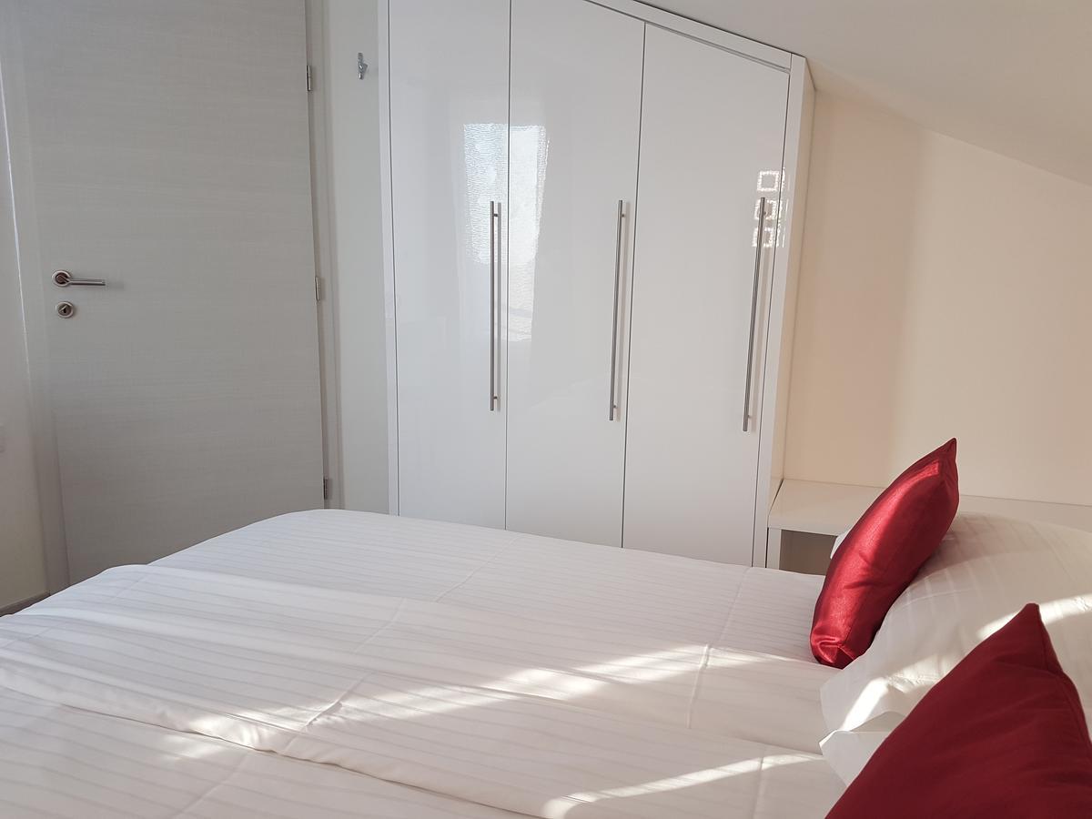 Palladium City Center Apartments マカルスカ エクステリア 写真