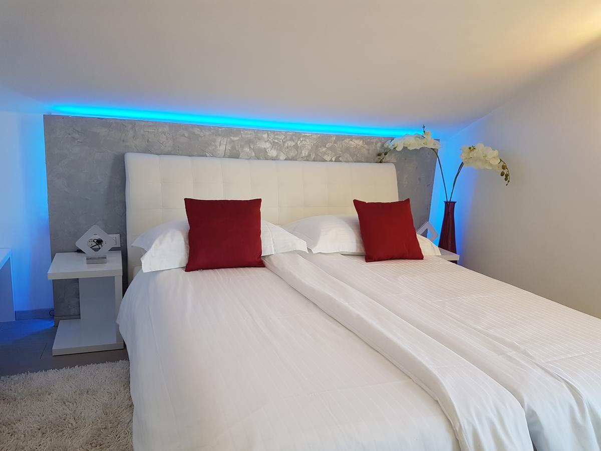 Palladium City Center Apartments マカルスカ エクステリア 写真