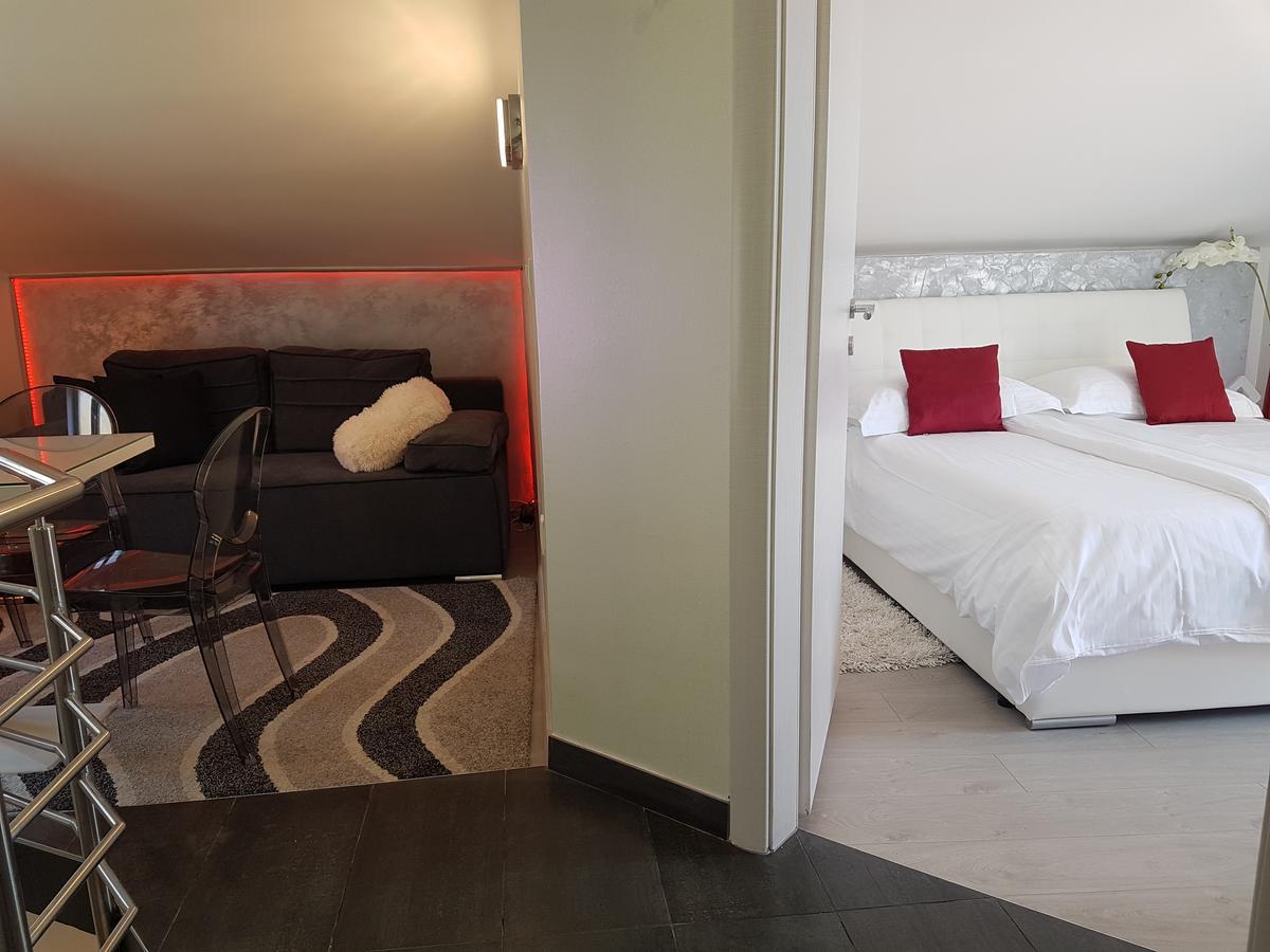 Palladium City Center Apartments マカルスカ エクステリア 写真